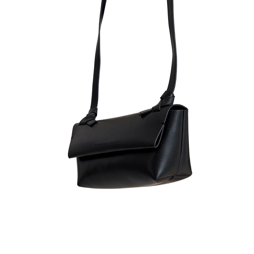 Apple Crossbody Bagh black